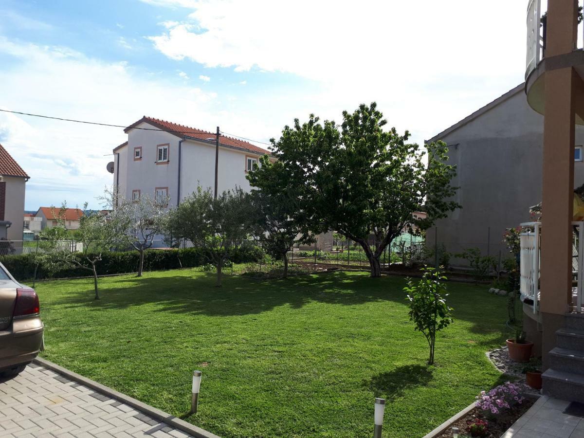 Apartment Aurora Kaštela Kültér fotó